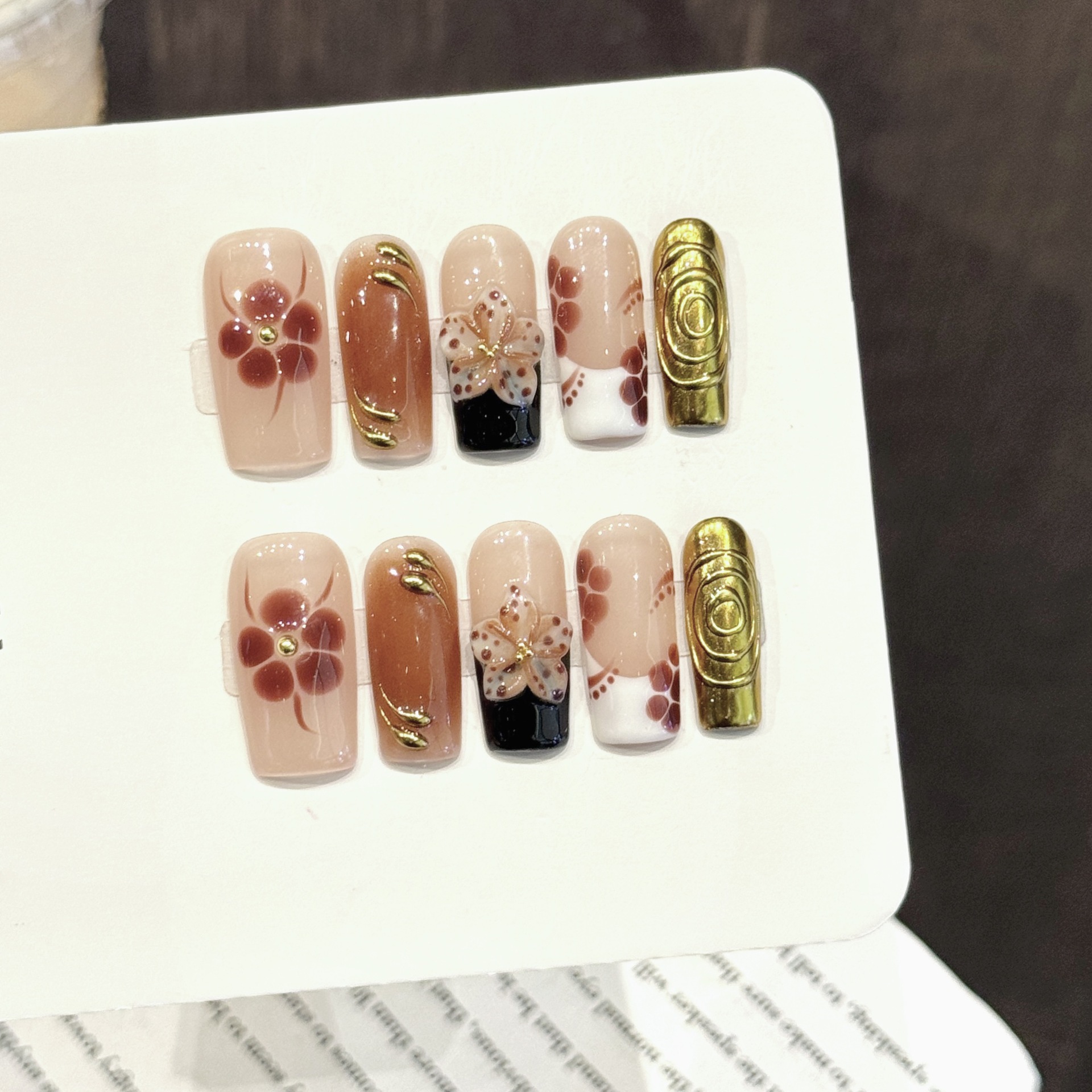 Resin Art Flower - 10pcs Brown 3D Carving Flower Press