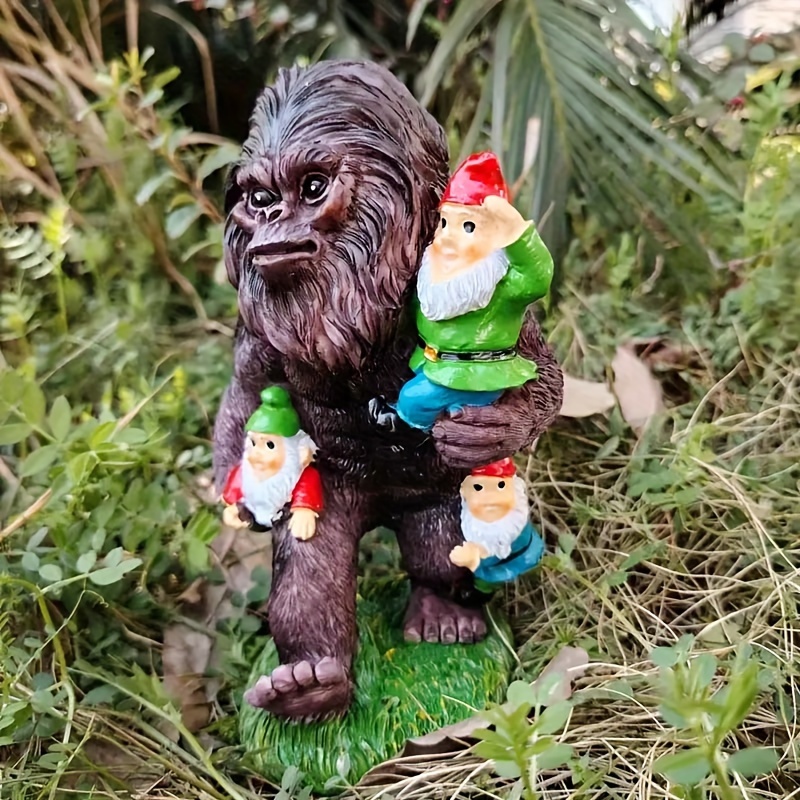 1/2-Pack Garden Gnome Bigfoot  - مراجعة Resin Art Table Top وسعره