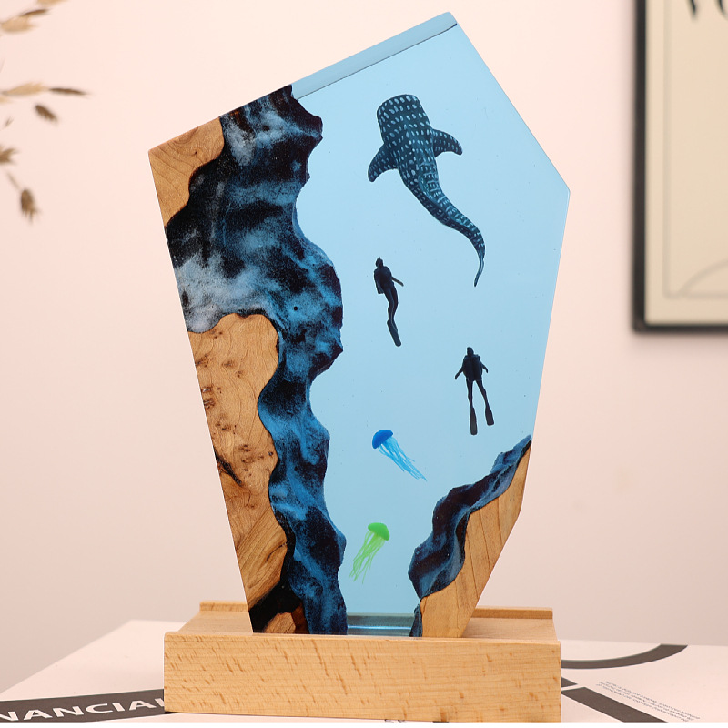 Resin Cave Whale Diver Desktop - مراجعة Resin Art Gift For Anniversary وسعره