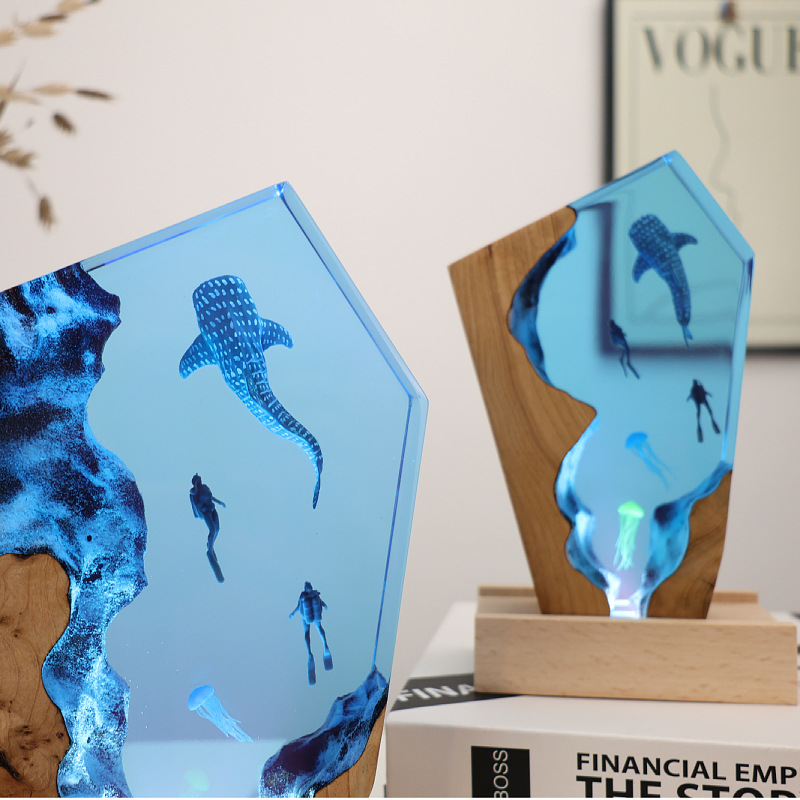 Resin Cave Whale Diver Desktop - مراجعة Resin Art Gift For Anniversary وسعره
