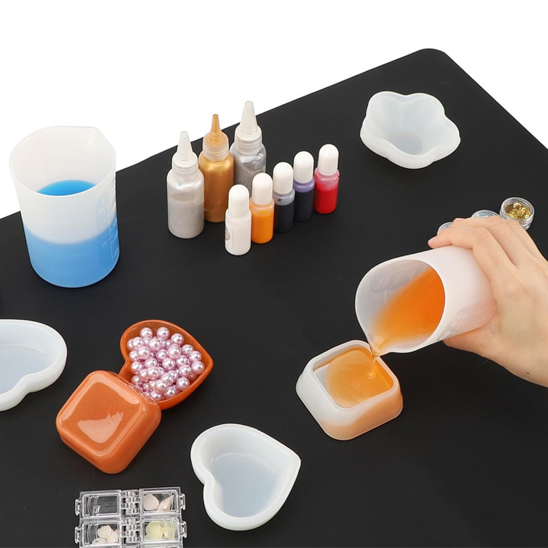100ml silicone resin consumabl - مراجعة Resin Mixing Cup وسعره
