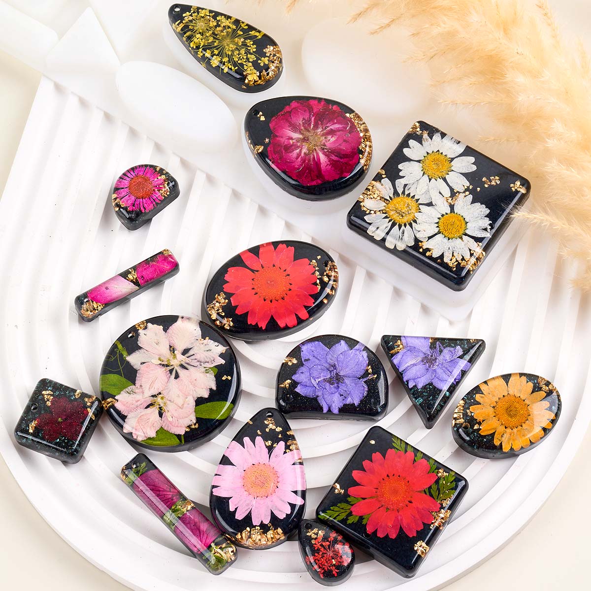 Time Stone Pendant Silicone Mo - مراجعة Resin Art And Jewelry وسعره
