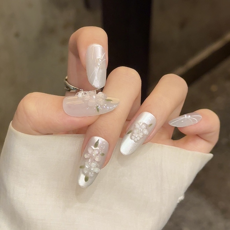 10pcs Glitter Sliver Press On  - مراجعة Resin Art Flower وسعره