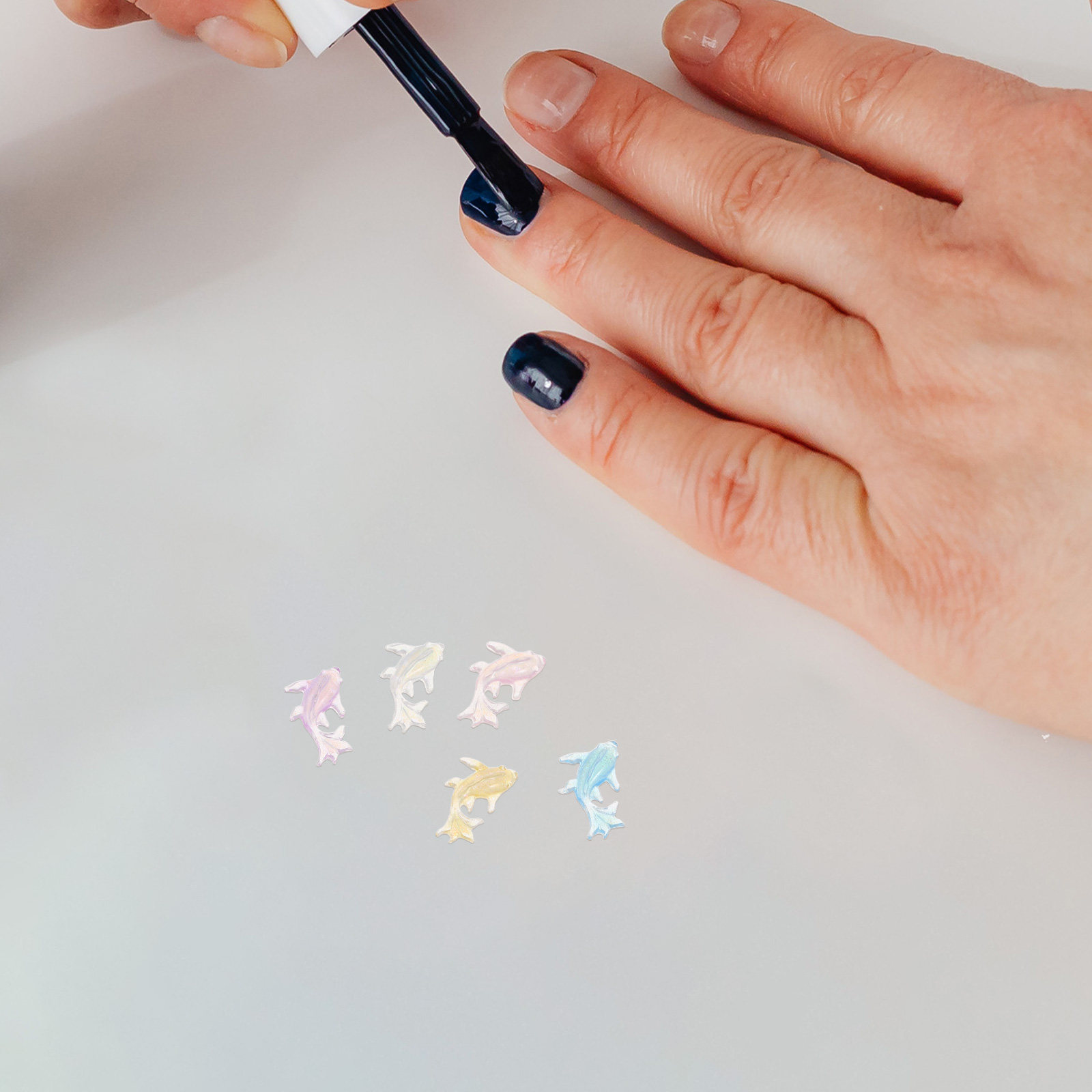 100Pcs Dolphin Nail Charms Res - مراجعة Resin Art Beach Theme وسعره