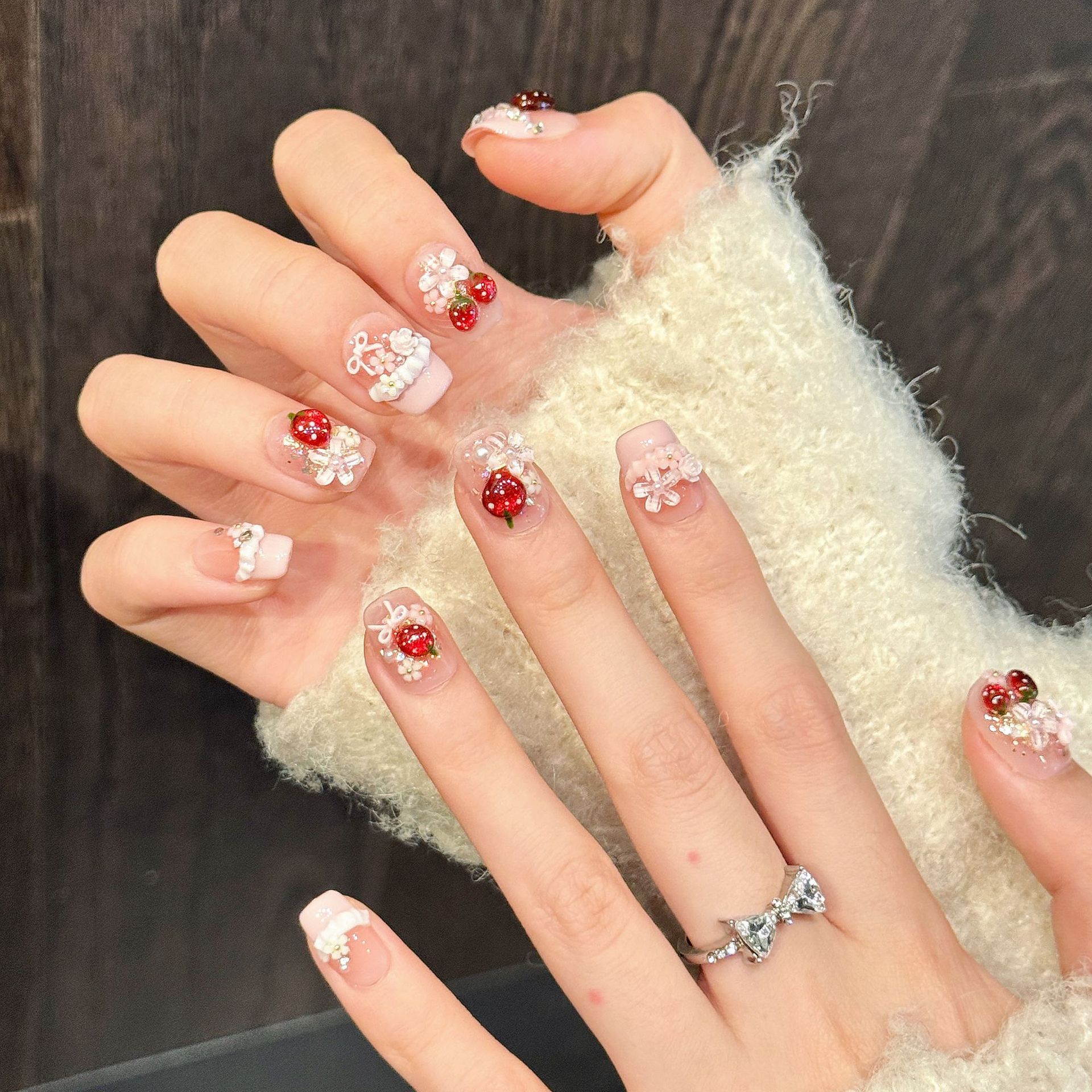 10pcs Cute Red Strawberry Pres - مراجعة Resin Art Flower وسعره