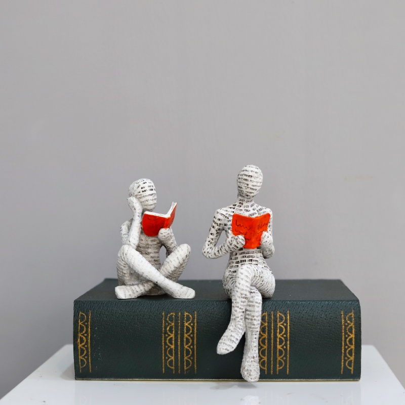 1Pc, Reading Paper Pulp Woman  - مراجعة Resin Art Workshop وسعره
